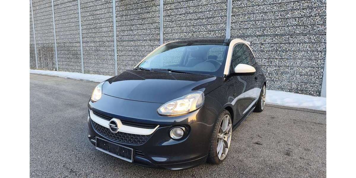 Opel Adam 84.000 km 10.300 &euro; München 81243