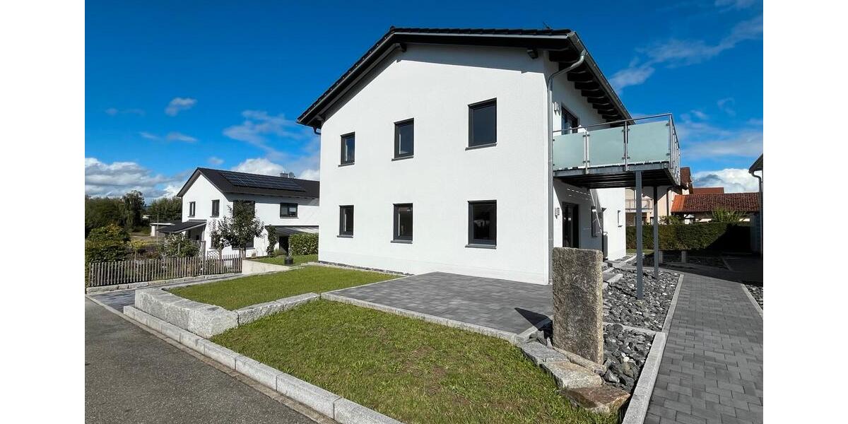 Neuwertige, exklusive Erdgeschosswohnung - sonnige Lage in Rötz 3 zimmer