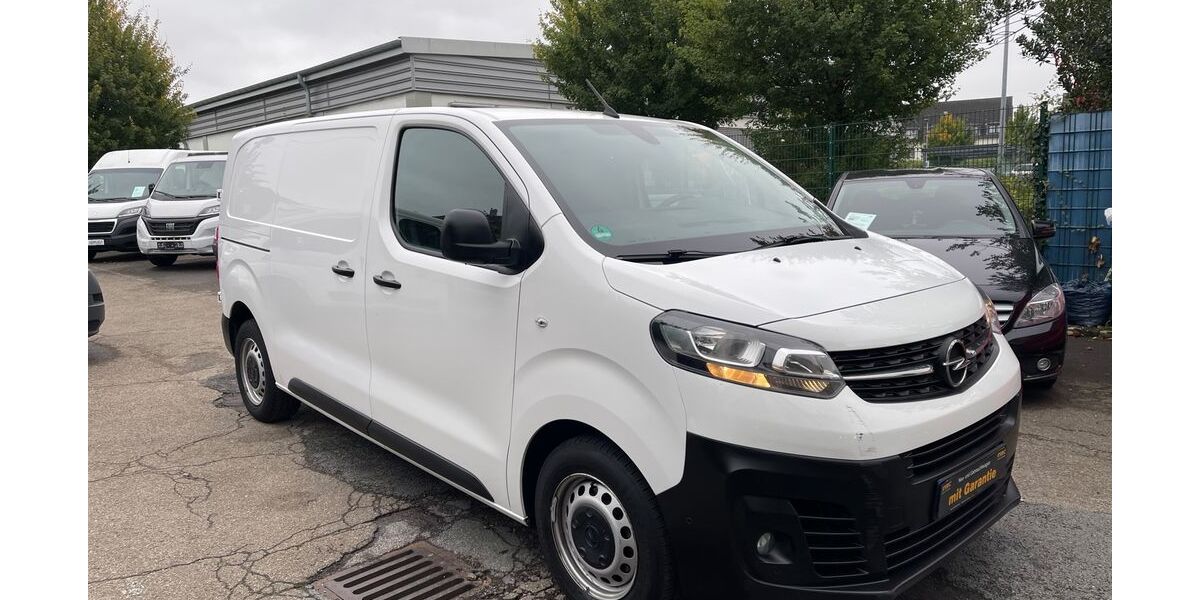 Opel Vivaro 83.900 km 12.999 € Oberhausen 46045