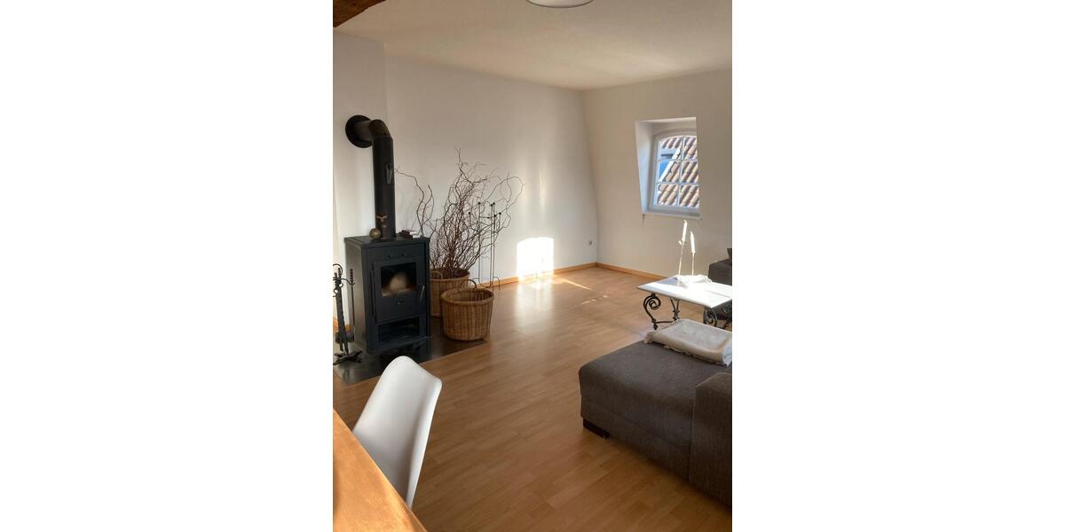 Dachgeschoßwohnung Bad Wimpfen - 1 Zimmer, 54 m&sup2;, 990&euro; | Angebot:26690192