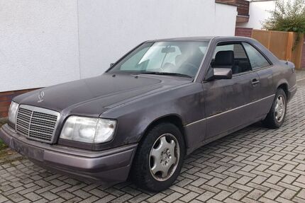 Mercedes-Benz CE 200 279.441 km 2.950 &euro; Annaburg 06925