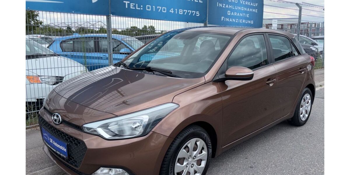 Hyundai i20 118.000 km 10.990 &euro; Hockenheim 68766