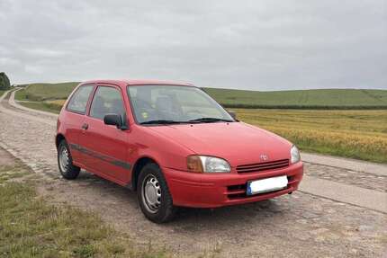 Toyota Starlet 132.000 km 2.200 &euro; teterow 17166