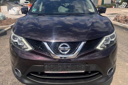 Nissan Qashqai 93.000 km 10.499 &euro; Stuttgart 70376