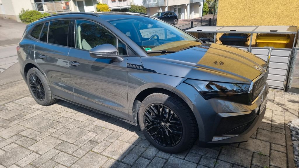 Skoda Enyaq 12.000 km 35.000 &euro; Solingen 42651