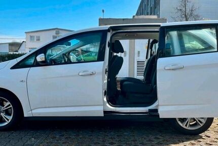 Ford Grand C-Max 142.000 km 5.500 &euro; Stuttgart 70378