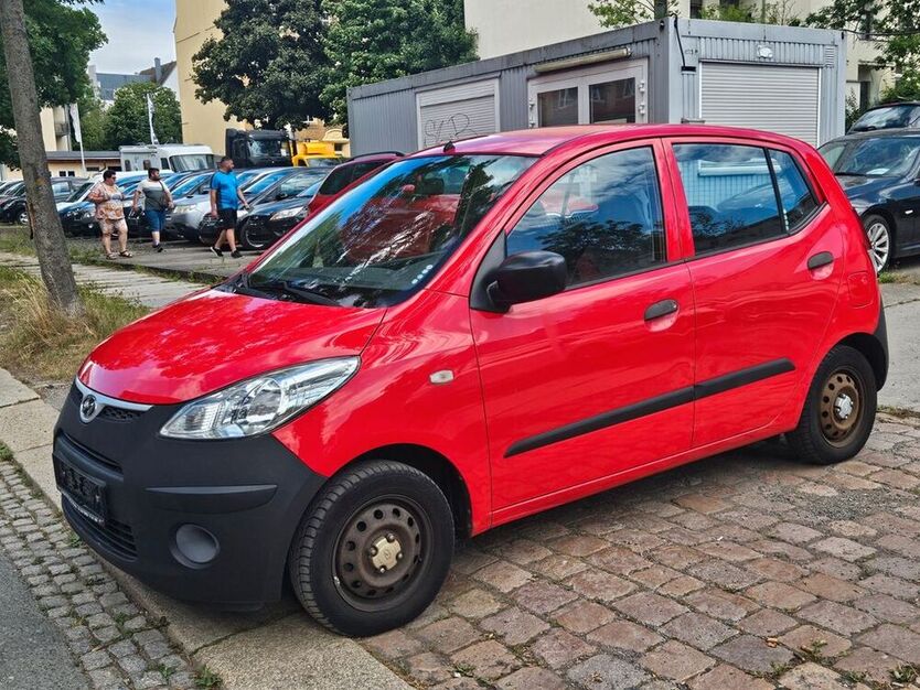 i10