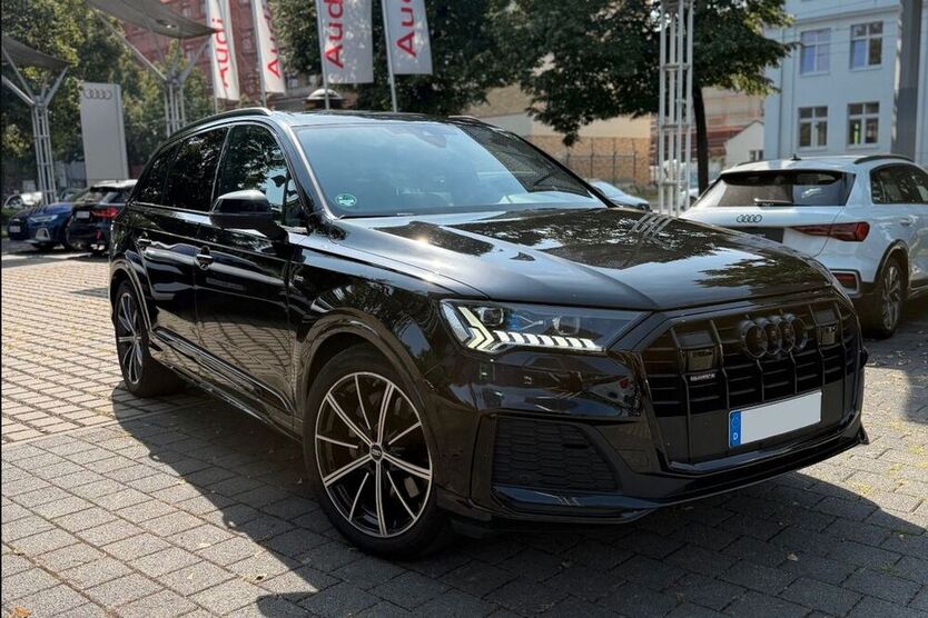 Q7