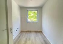 Helle 3-Zimmer-Wohnung mit Balkon in Top-Lage