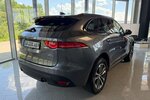Jaguar F-PACE P250 R-Sport 25t+Xenon+Kamera+ACC+Spur 87.250 km 24.990 &euro; Westendorf 86707