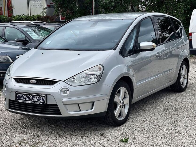 S-Max