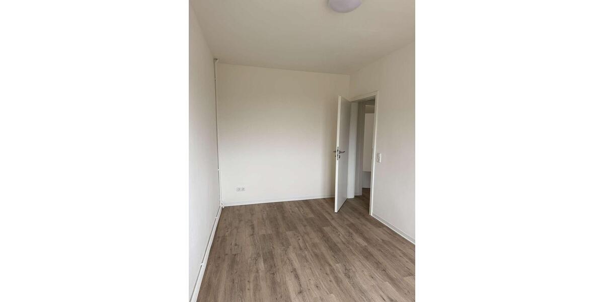 Etagenwohnung Grevesmühlen - 3 Zimmer, 71 m&sup2;, 533&euro; | Angebot:25806446