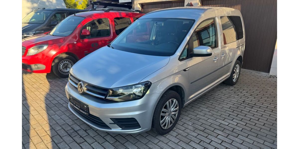 VW Caddy 131.900 km 14.290 &euro; Apfeldorf 86974
