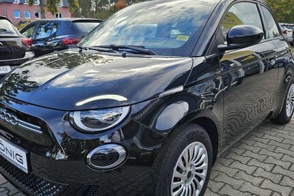 Fiat 500e 9.786 km 25.999 € Cottbus 03044