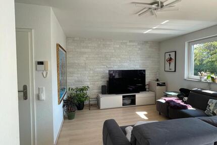 Moderne 3-Zimmer Wohnung mit Balkon, Garten & Außenstellplatz zimmer