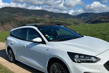 Ford Focus 120.000 km 13.800 &euro; Oberharmersbach 77784