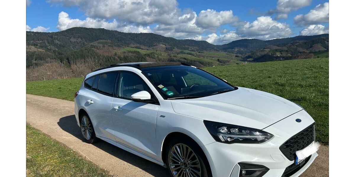 Ford Focus 120.000 km 13.800 &euro; Oberharmersbach 77784