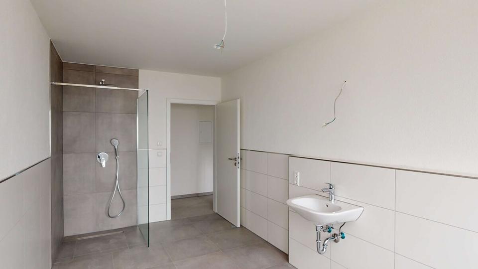 Dachgeschoßwohnung Pfaffenhofen - 3.5 Zimmer, 79 m&sup2;, 980&euro; | Angebot:26636060