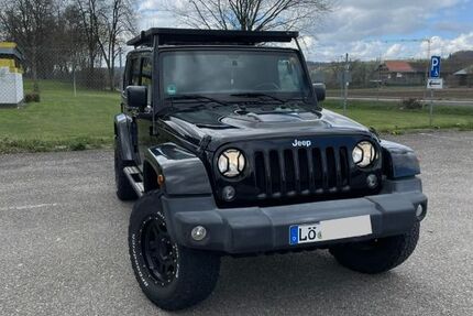 Jeep Wrangler 92.000 km 29.950 &euro; Steinen 79585