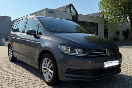 VW Touran 224.500 km 6.800 &euro; Göttingen 37079