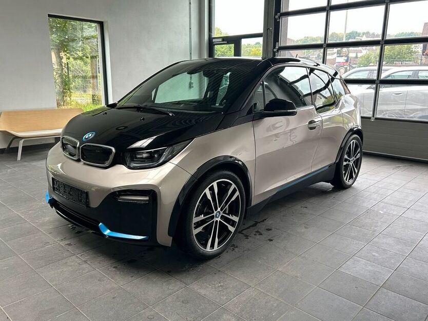 i3