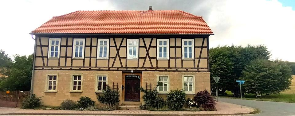 Wohnhaus mit Ferienwohnung, viel Nebengelass, PROVISIONSFREI 8 zimmer