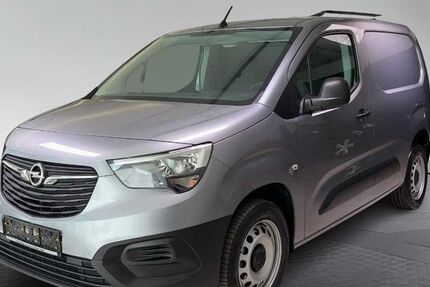 Opel Combo 62.000 km 15.890 &euro; München 80339