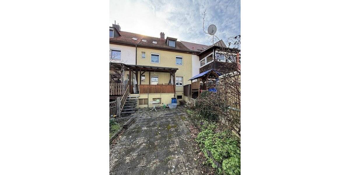 Reihenmittelhaus Ansbach - 6 Zimmer, 122 m&sup2;, 199.000&euro; | Angebot:26027765