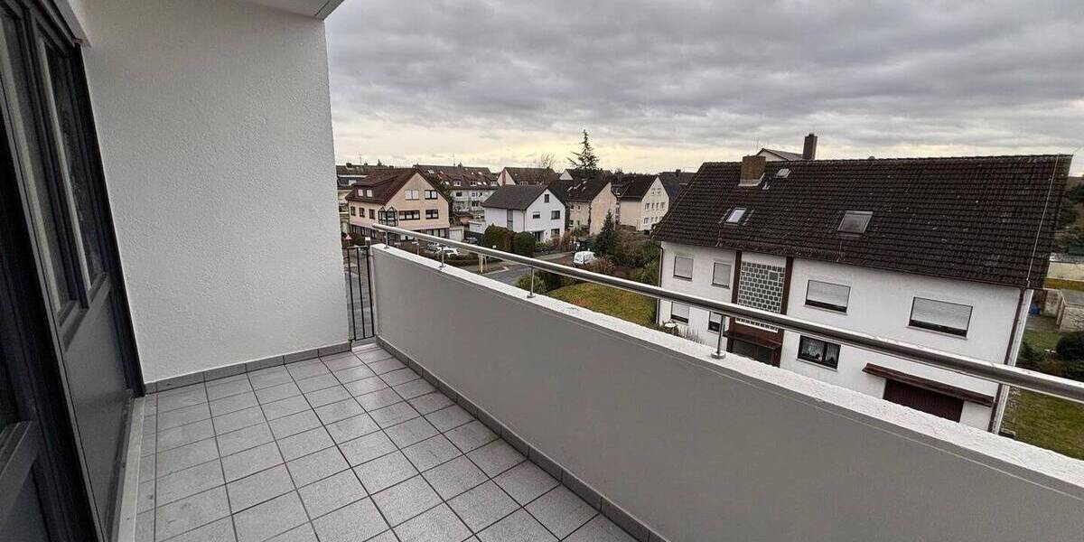 Zimmer Dreieich Sprendlingen - 3 Zimmer, 84 m&sup2;, 1.280&euro; | Angebot:26343592