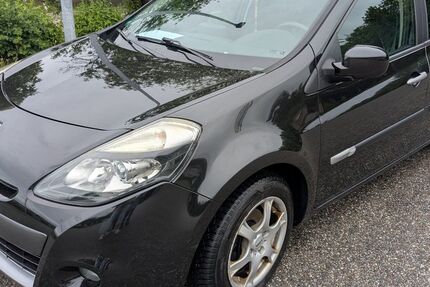 Renault Clio 142.000 km 2.990 &euro; Obertaufkirchen 84419