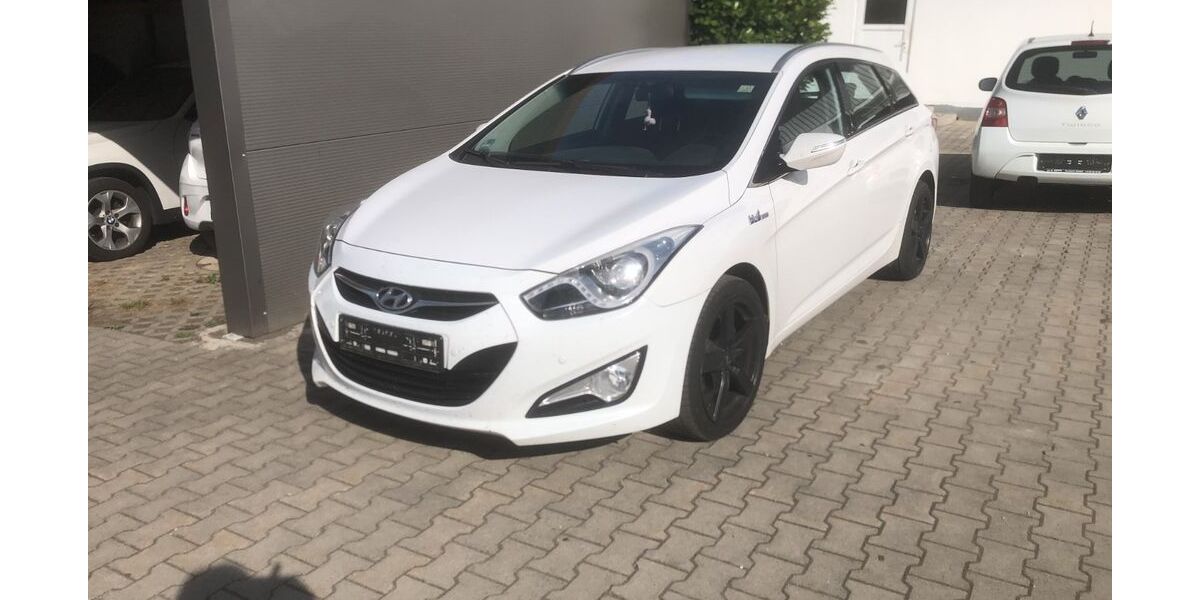 Hyundai i40 230.000 km 6.200 &euro; Arnstorf 94424
