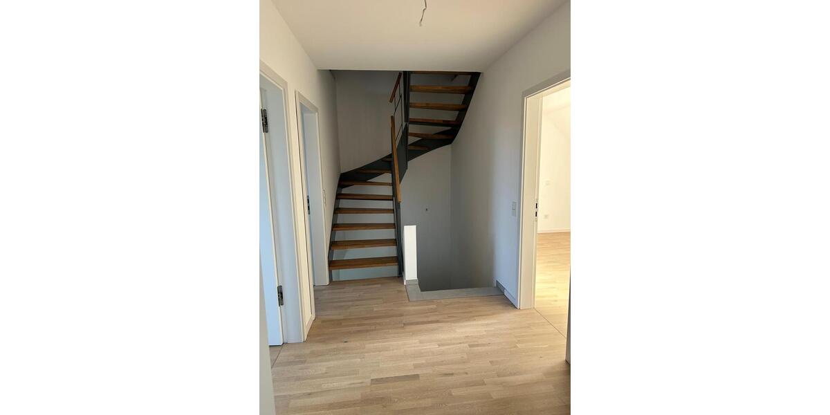 Doppelhaushälfte Münster Münster-Südost - 5 Zimmer, 180 m&sup2;, 2.670&euro; | Angebot:23281383