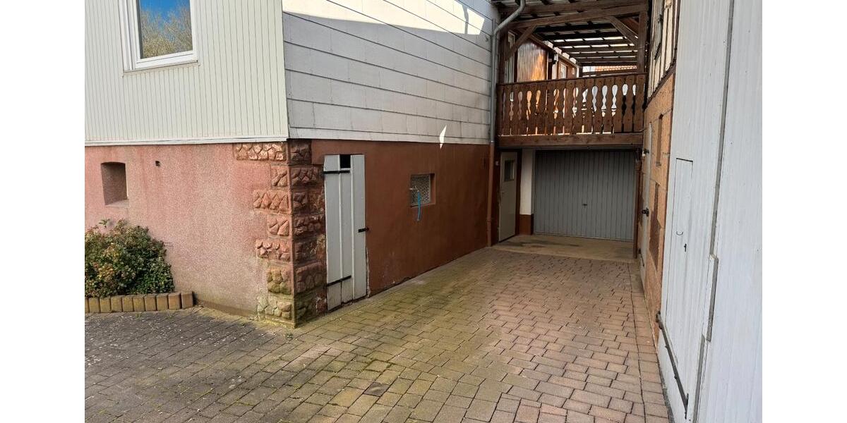 Einfamilienhaus Kirchhain - 6 Zimmer, 142 m&sup2;, 269.000&euro; | Angebot:26129846