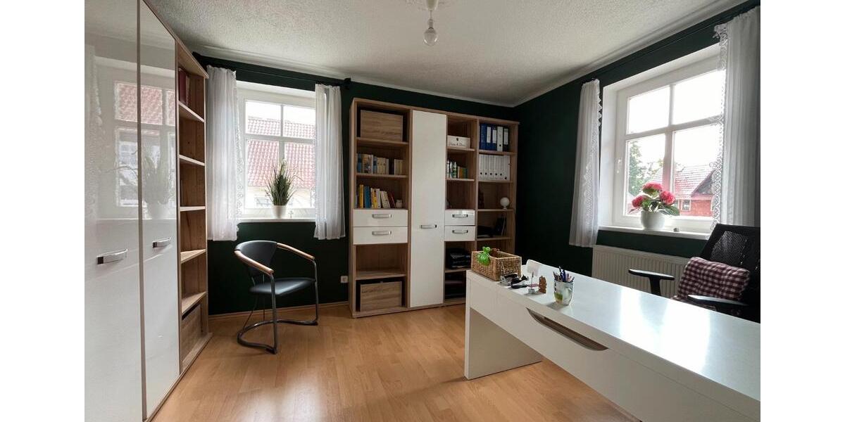 Einfamilienhaus Uder - 6 Zimmer, 214 m&sup2;, 1.295&euro; | Angebot:26236875