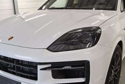 Porsche Cayenne 18.950 km 108.790 &euro; Stuttgart 70499