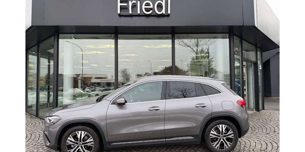 Mercedes-Benz GLA 200 17.250 km 37.850 &euro; Tirschenreuth 95643