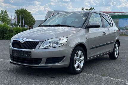 Skoda Fabia 84.941 km 9.290 &euro; Frankfurt (Oder) 15234