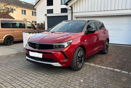 Opel Grandland (X) 19.000 km 27.500 € Gröbenzell 82194