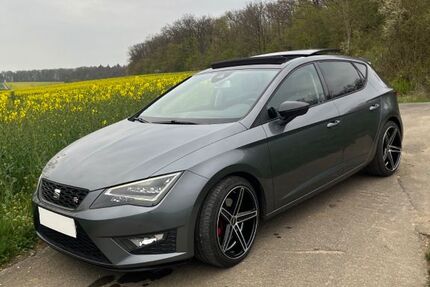 Seat Leon 170.612 km 10.490 &euro; Lauda-Königshofen 97922