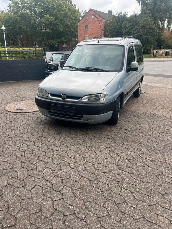 Peugeot Partner 220.000 km 1.950 € Kiel 24148