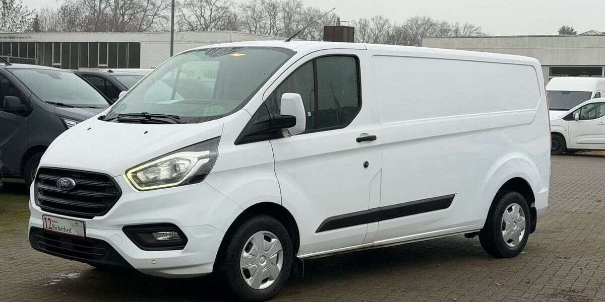 Ford Transit Custom 69.388 km 18.700 &euro; Norderstedt 22851