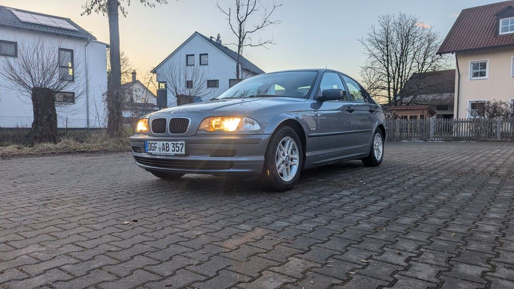 BMW 118 165.191 km 3.350 &euro; Eitting 85462