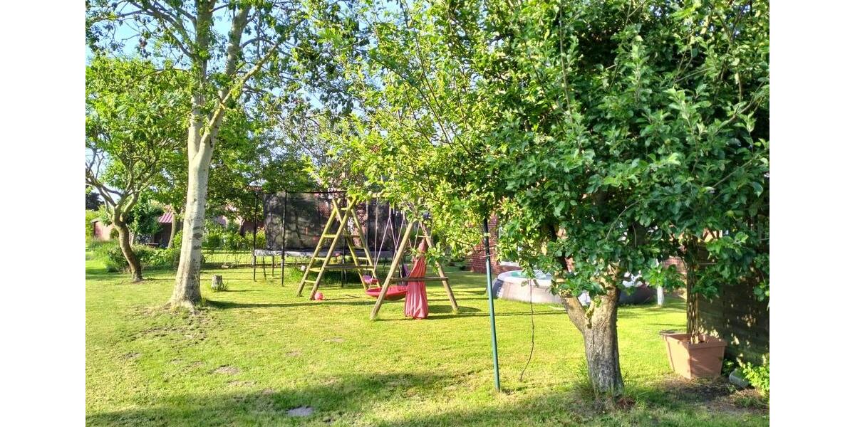 Einfamilienhaus Blomberg - 8 Zimmer, 180 m&sup2;, 380.000&euro; | Angebot:26985362