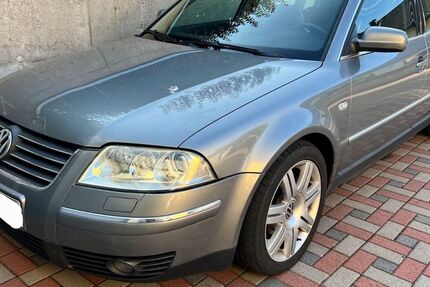 VW Passat 325.000 km 2.500 € Ditzingen 71254