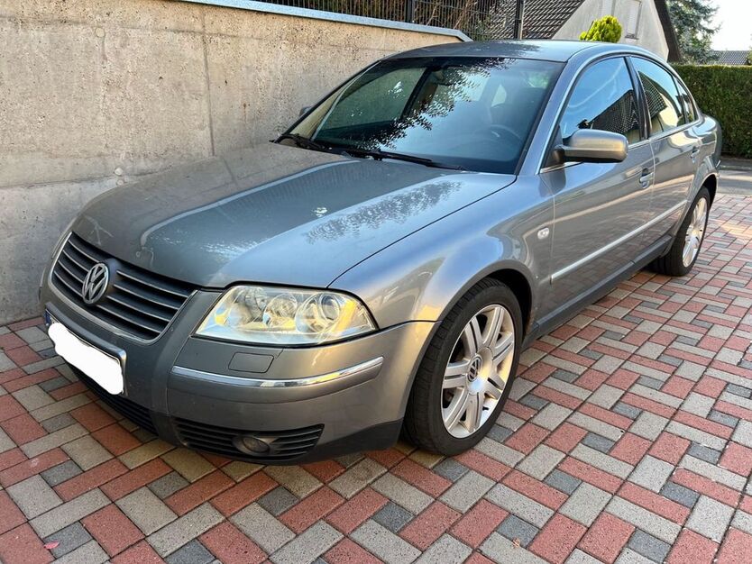 VW Passat 325.000 km 2.500 € Ditzingen 71254
