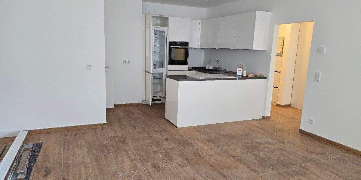 Etagenwohnung Fürth Südstadt - 4 Zimmer, 85 m&sup2;, 310.000&euro; | Angebot:25319407