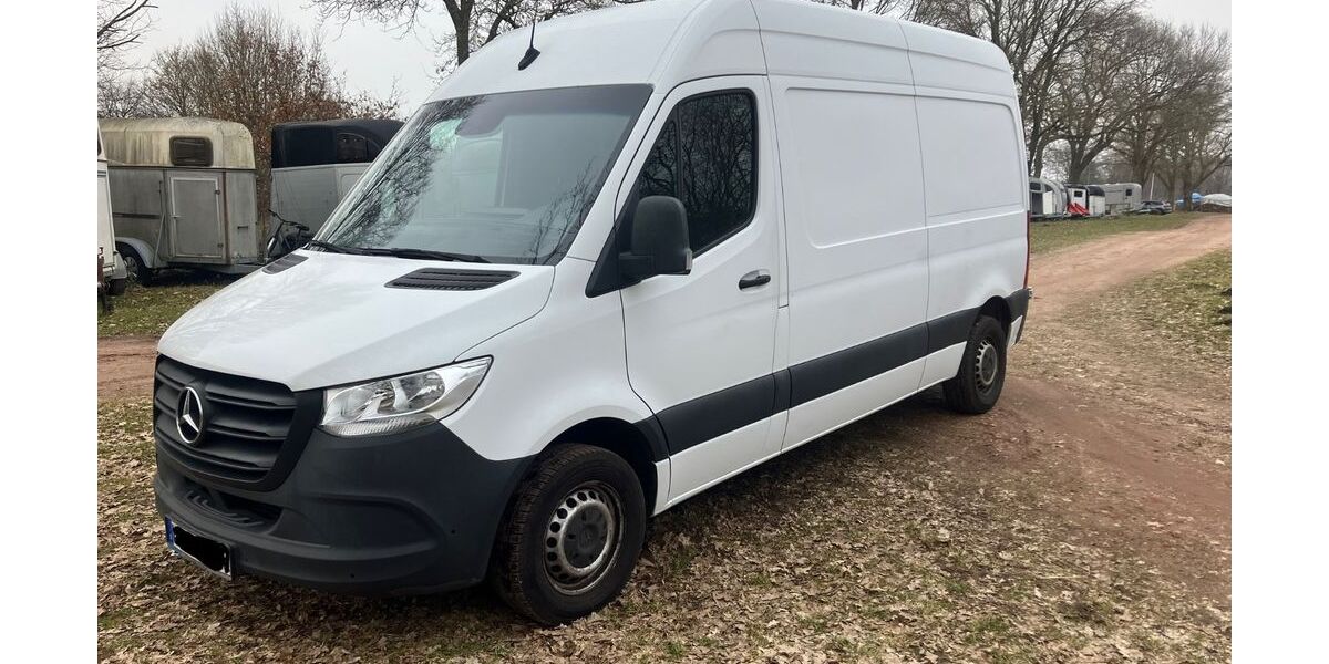 Mercedes-Benz Sprinter 179.500 km 15.000 &euro; Norderstedt 22851