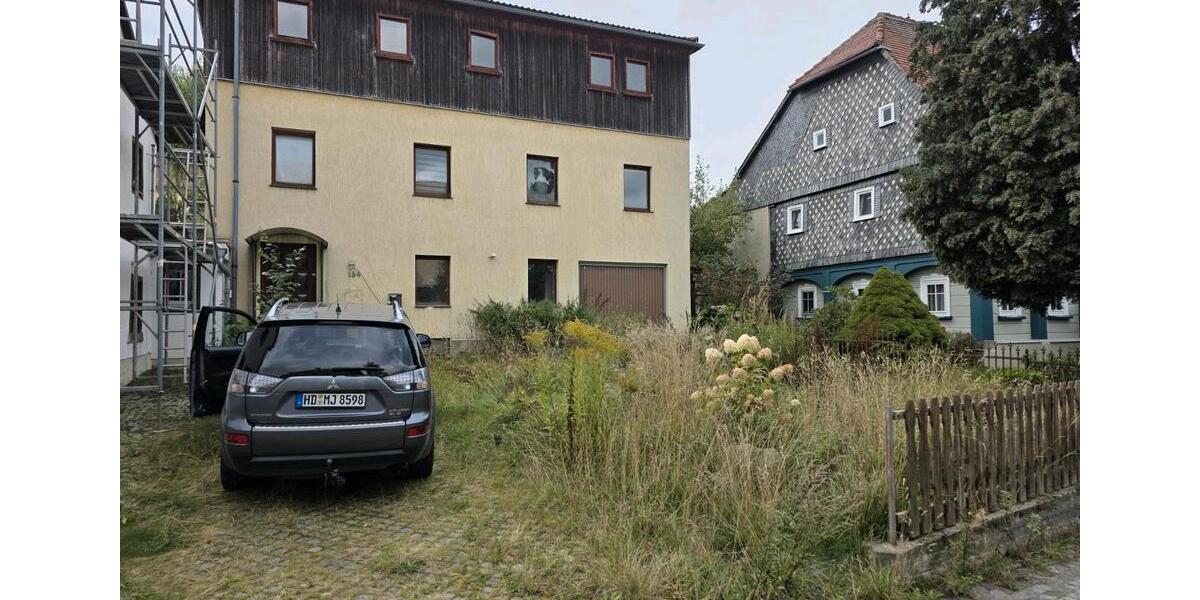 Mehrfamilienhaus, Wohnhaus Löbau - 5 Zimmer, 120 m&sup2;, 700&euro; | Angebot:25441994