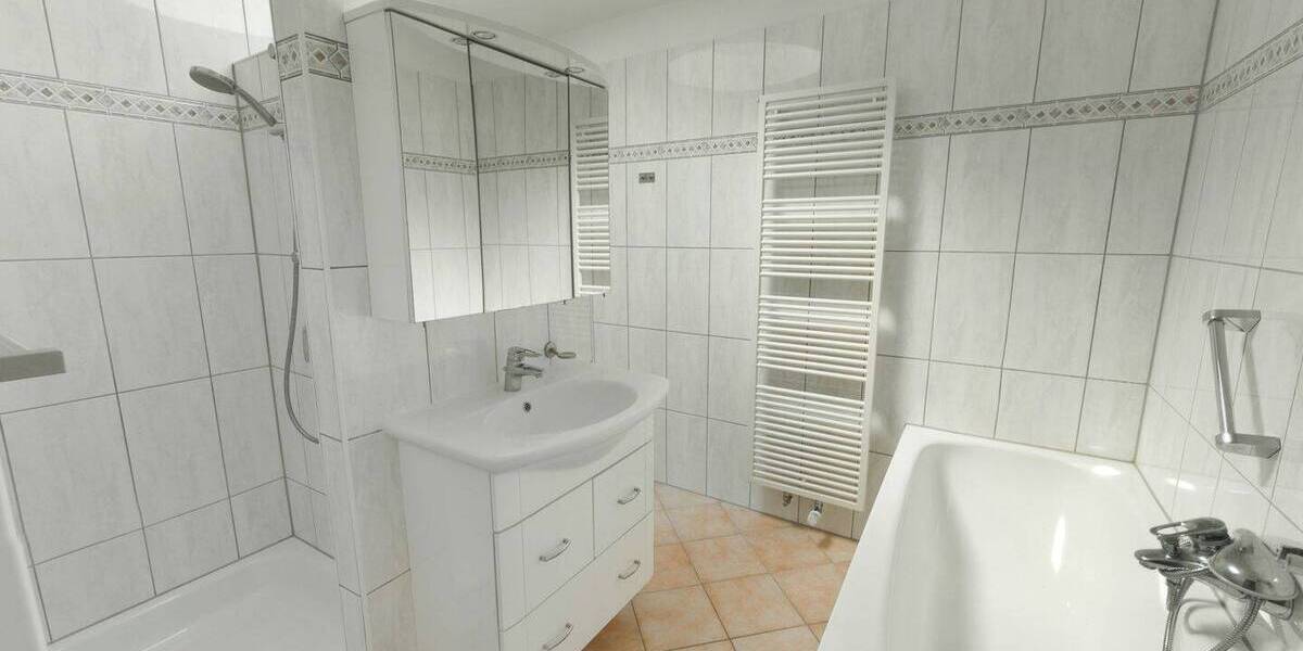 Reihenendhaus Erkrath Hochdahl - 5 Zimmer, 147 m&sup2;, 410.000&euro; | Angebot:26345958