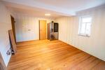 Erdgeschoßwohnung Bad Blankenburg - 2 Zimmer, 80 m&sup2;, 750&euro; | Angebot:25397620